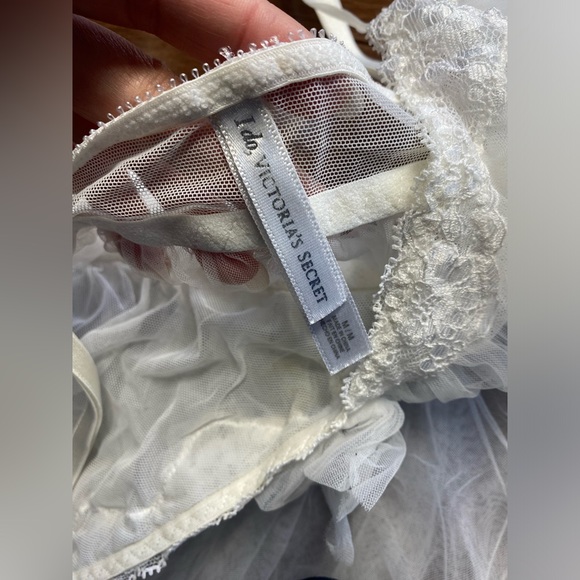 Bridal nightwear top White Lacy Women’s sz M - Picture 5 of 6